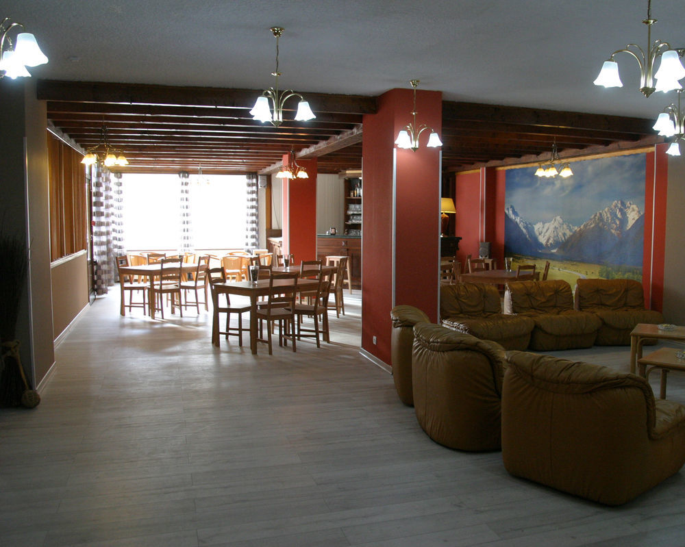 Atmosphere Hotel เลส์เดอซาลป์ ภายนอก รูปภาพ